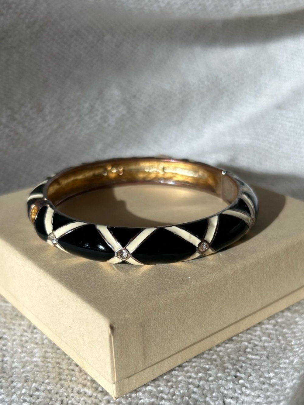 Elegant Black Enamel and Gold-Tone Bangle Bracelet